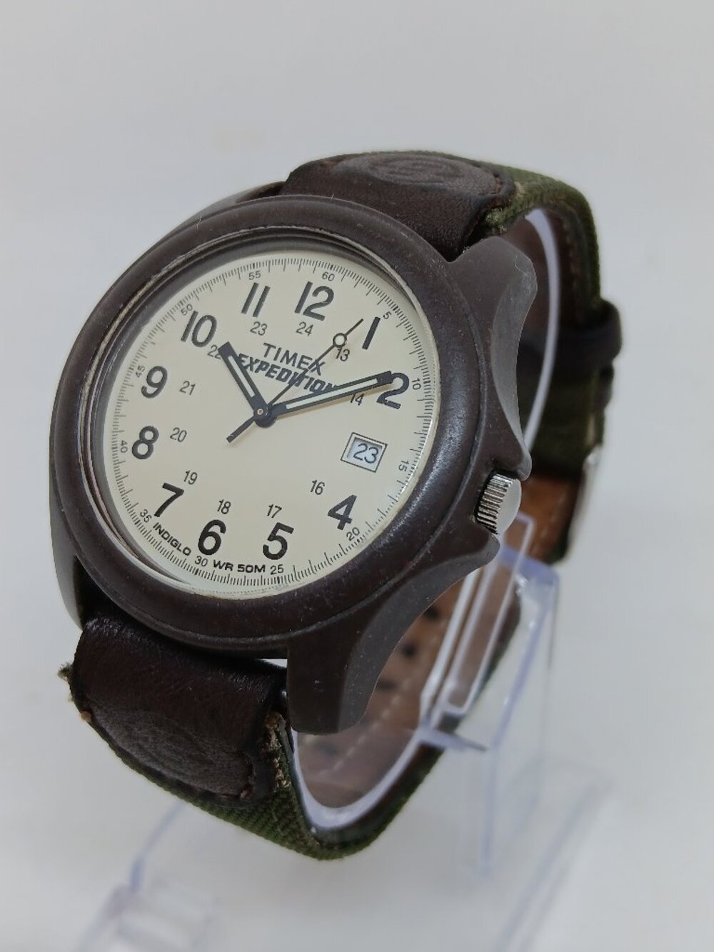 Timex Expedition T49101 [Yr. 2008] Men's 38mm Cream Dial Date Watch NEW BATT